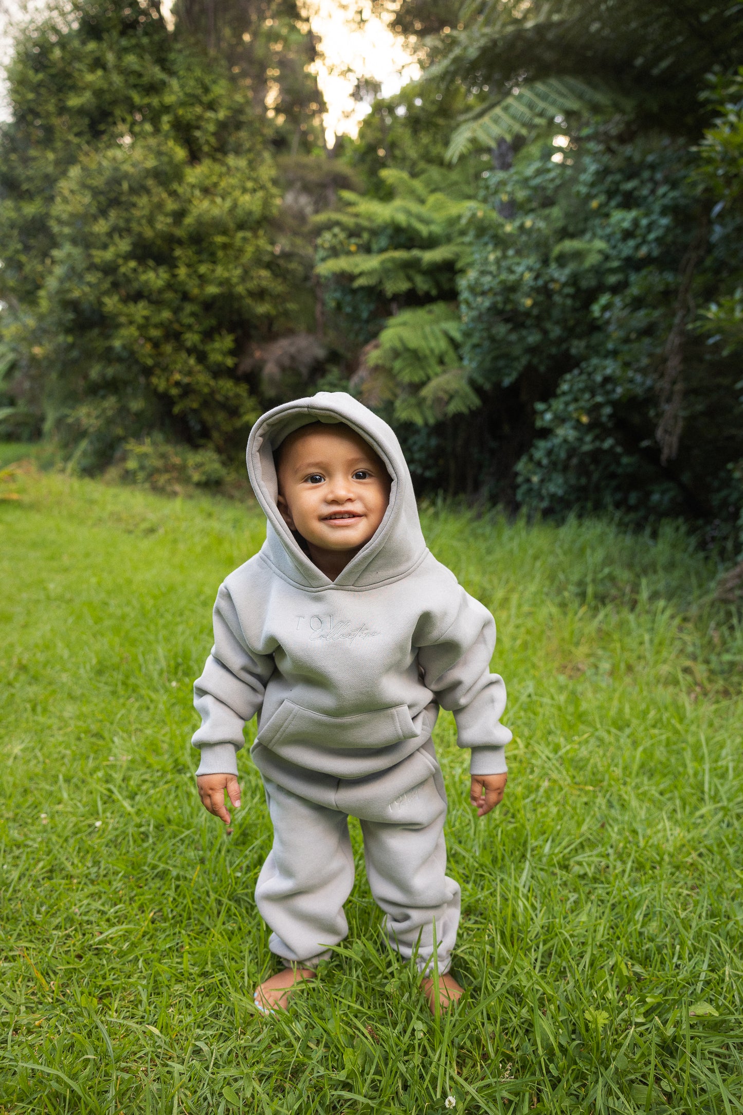Tamariki Āhuru Set - Kiwikiwi | Grey